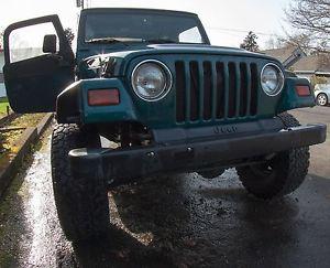  Jeep Wrangler SE