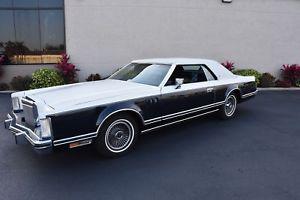  Lincoln Continental One Owner Bill Blass Edition 55k --