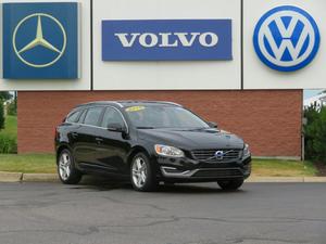  Volvo V60 T5 Premier in Grand Rapids, MI