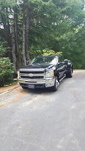  Chevrolet Silverado  LT