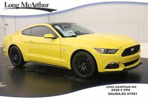  Ford Mustang GT COUPE MANUAL SHIFT SPORTS CAR MSRP