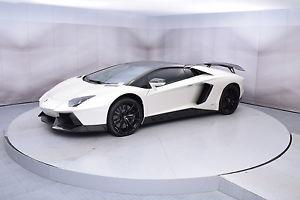  Lamborghini Aventador Roadster in Bianco with 
