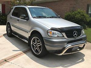  Mercedes-Benz M-Class Base Sport Utility 4-Door