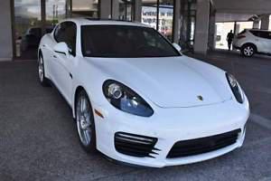  Porsche Panamera GTS AWD