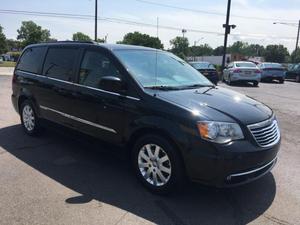  Chrysler Town & Country Touring For Sale In Redford |