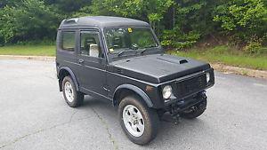  Suzuki Samurai