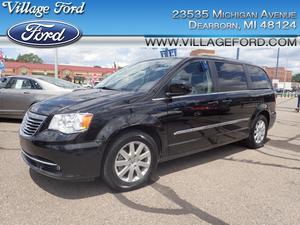  Chrysler Town & Country Touring in Dearborn, MI