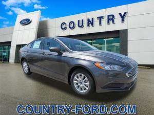  Ford Fusion S in Southaven, MS