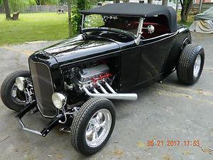  Ford Roadster