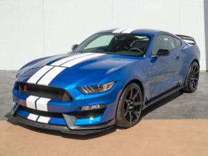  Ford Mustang GT 350R