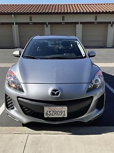  Mazda Mazda3 i Touring