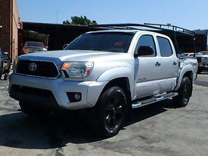  Toyota Tacoma Double Cab V6 AT PreRunner