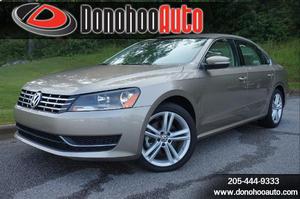  Volkswagen Passat 2.0L TDI DSG SE w/Sunroof For Sale In