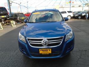  Volkswagen Tiguan SE For Sale In South Holland |