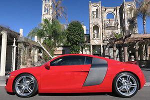  Audi R8 LOW LOW MILES,LOTS OF OPTIONS,PRICED BELOW