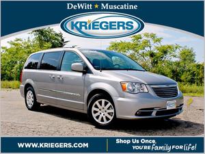  Chrysler Town & Country Touring in Muscatine, IA