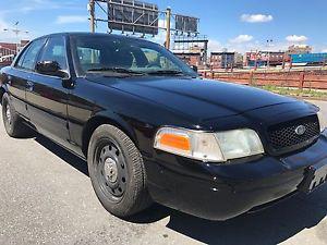  Ford Crown Victoria