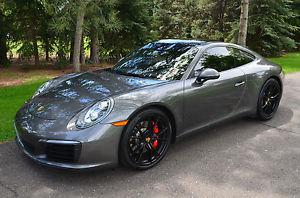  Porsche 911 Carrera S Coupe