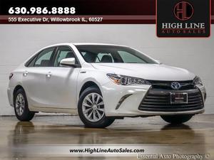  Toyota Camry Hybrid SE For Sale In Willowbrook |