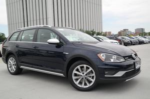  Volkswagen Golf Alltrack TSI SE in Denver, CO