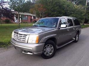  Cadillac Escalade esv