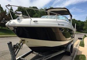  Chaparral 250 Signature Cruiser