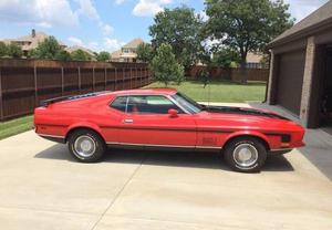  Ford Mustang Mach 1