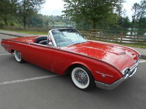  Ford Thunderbird