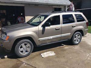 Jeep: Grand Cherokee Trail rated