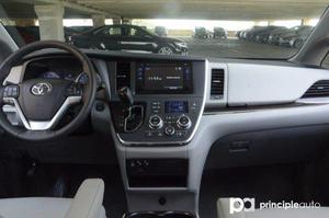  Toyota Sienna XLE Auto Access Seat For Sale In San