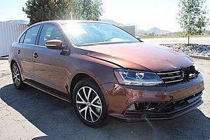  Volkswagen Jetta 1.4T SE