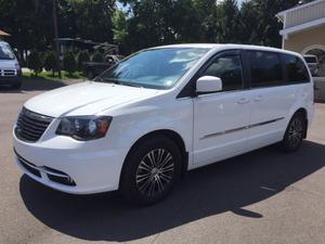  Chrysler Town & Country S For Sale In Butler | Cars.com
