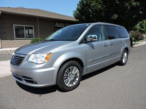  Chrysler Town & Country Touring-L For Sale In Bend |