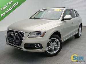  Audi Q5 2.0T Premium Plus quattro For Sale In Cicero |