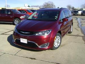  Chrysler Pacifica Touring-L For Sale In Sioux Center |