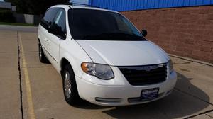  Chrysler Town & Country Touring For Sale In Kewanee |