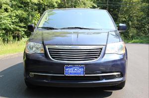  Chrysler Town & Country Touring in Cortlandt Manor, NY
