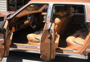  Lincoln Town Car