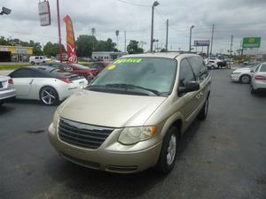  Chrysler Town & Country Touring in Pinellas Park, FL