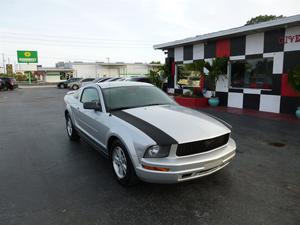  Ford Mustang V6 Standard in Pinellas Park, FL
