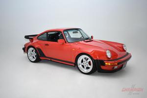  Porsche 930 Turbo