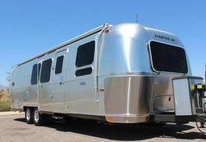 Airstream Flying Cloud