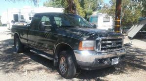  Ford F-250 XLT Crew Cab Super Duty For Sale In Santa