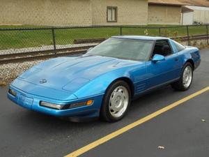  Chevrolet Corvette 6 Speed Manual Leather LOW Miles