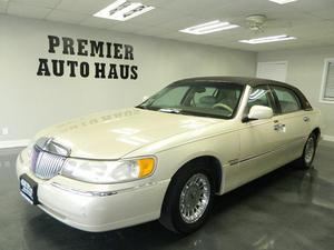  Lincoln Town Car Cartier For Sale In Downers Grove |