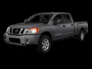  Nissan Titan 4WD Crew Cab SWB S