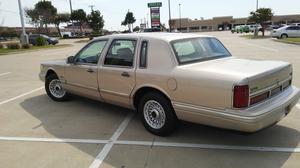  Lincoln Town Car Executive For Sale In Rowlett |