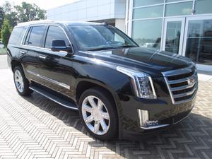  Cadillac Escalade Luxury in Alliance, OH