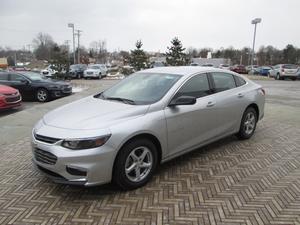  Chevrolet Malibu LS in Alliance, OH