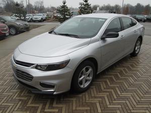  Chevrolet Malibu LS in Alliance, OH